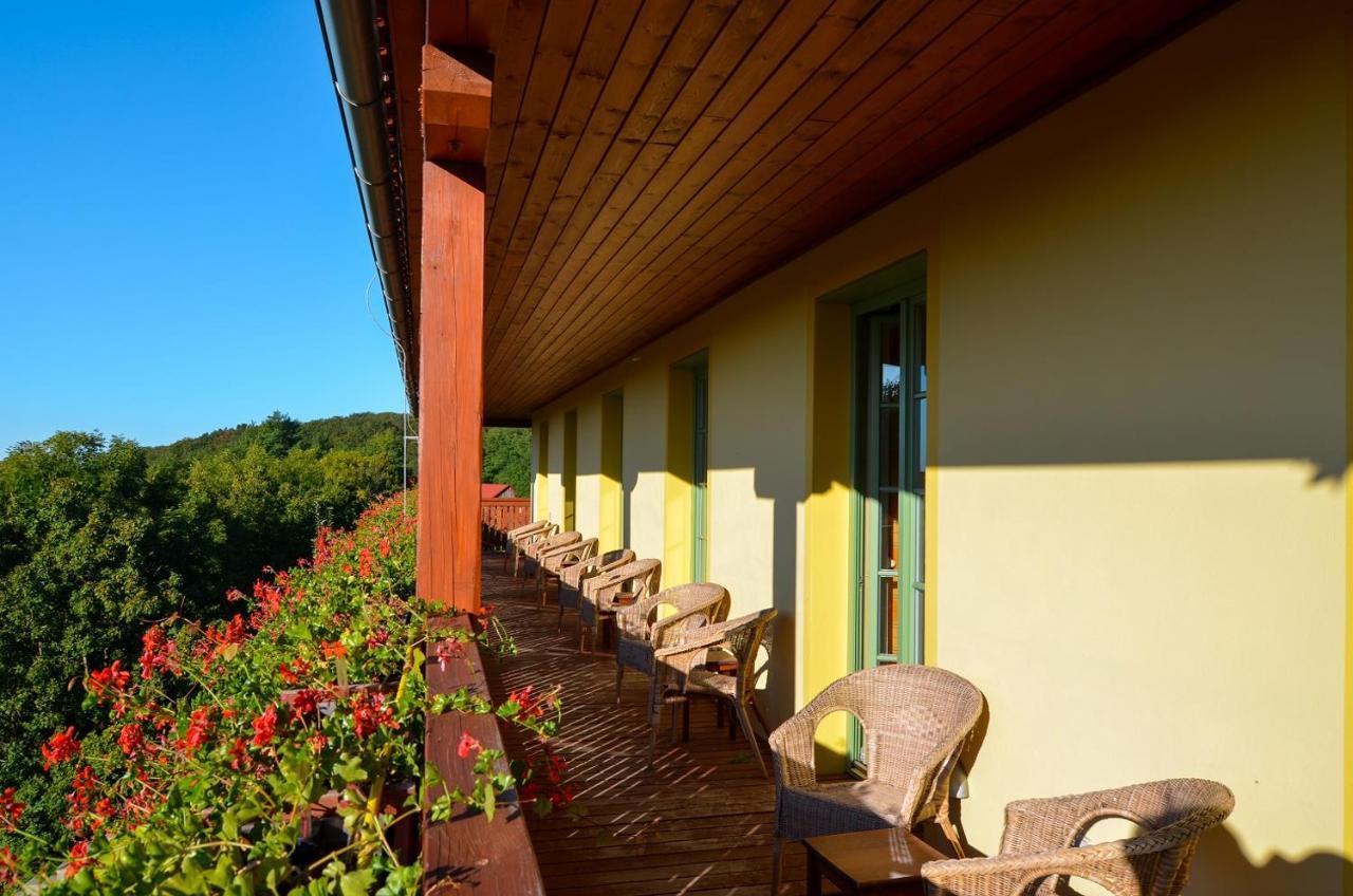 Farma Ovci Terasy Villa Němčičky Exteriör bild